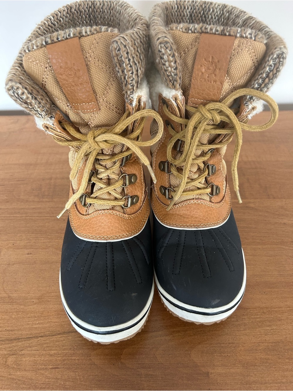 Insulated Lace-Up Winter Boots in Black and Tan - Picture 2 of 8